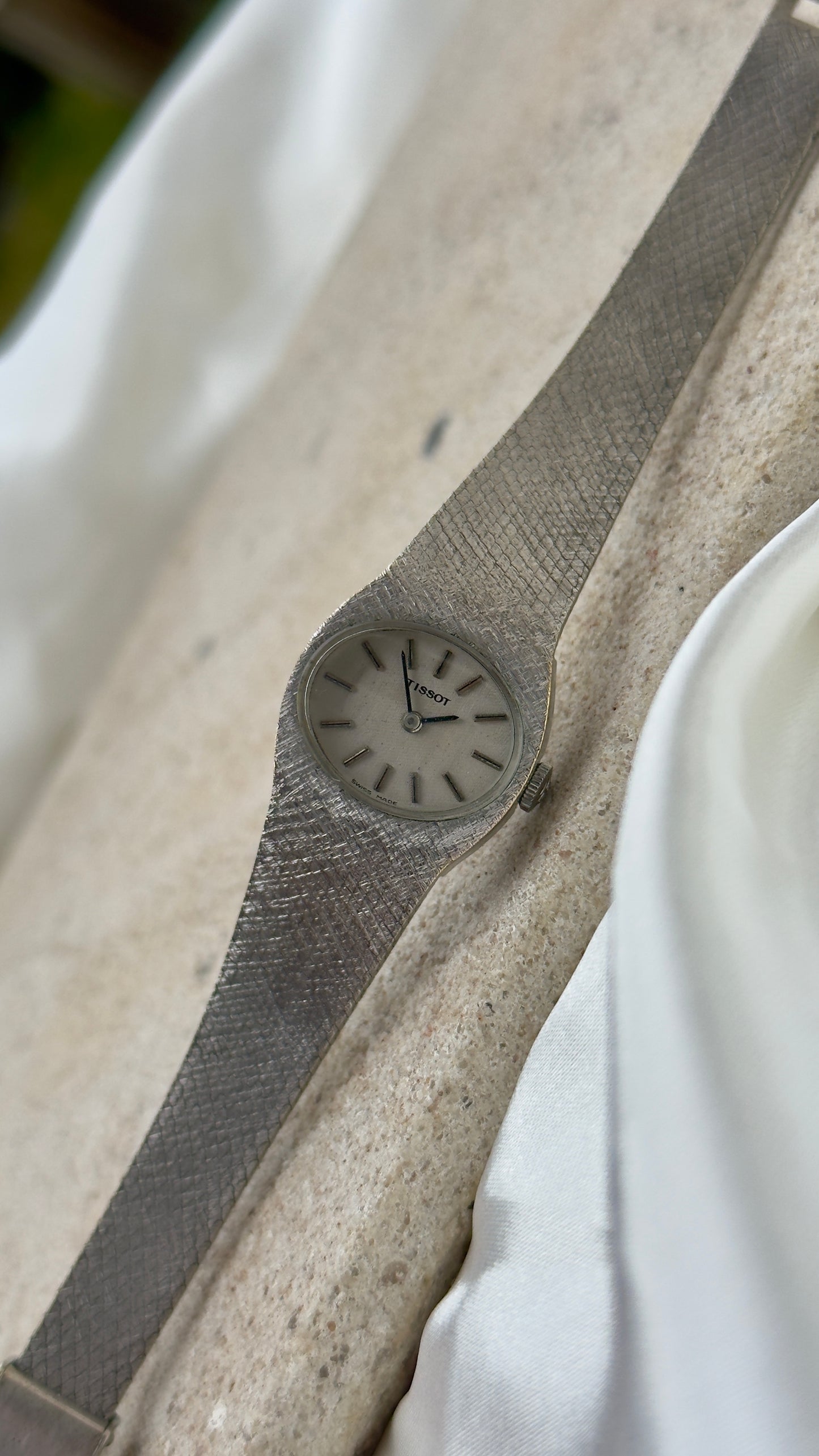 Tissot Vintage Watch 1970s - Manual Wind