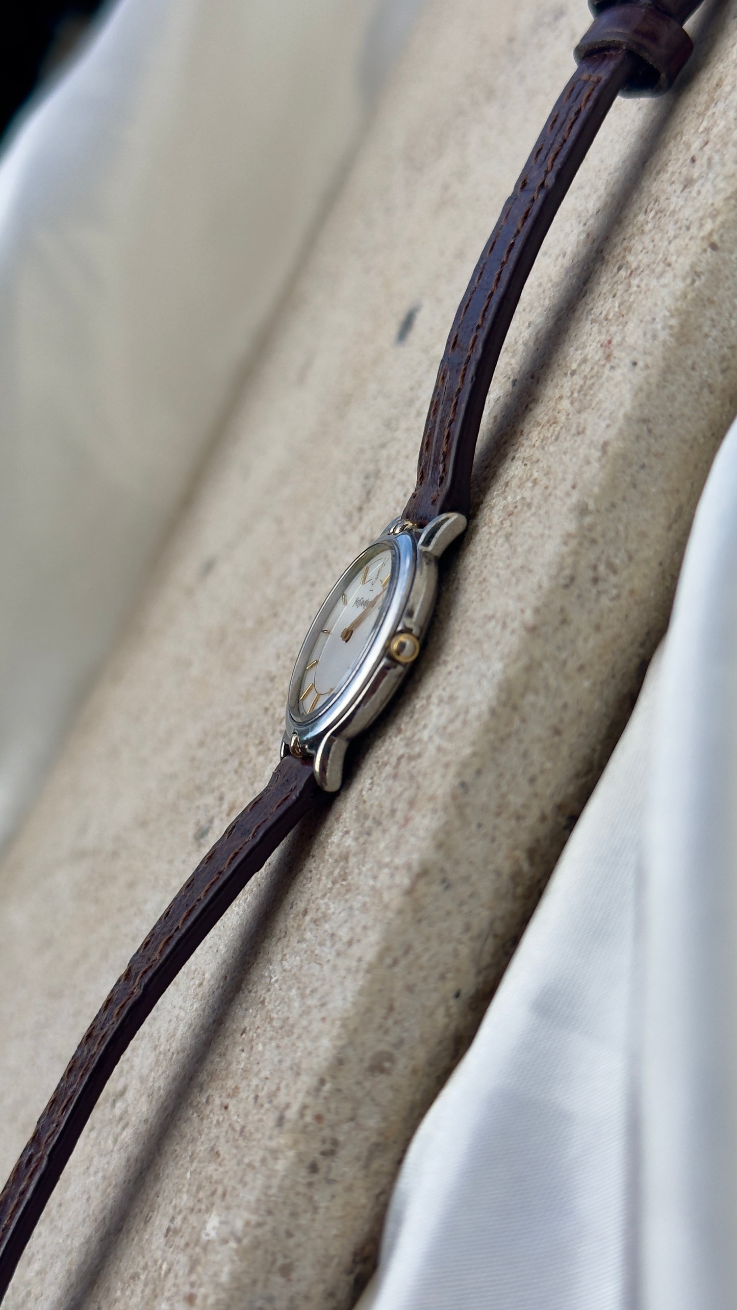Yves Saint Laurent vintage watch (YSL) 1990s - Bespoke genuine leather