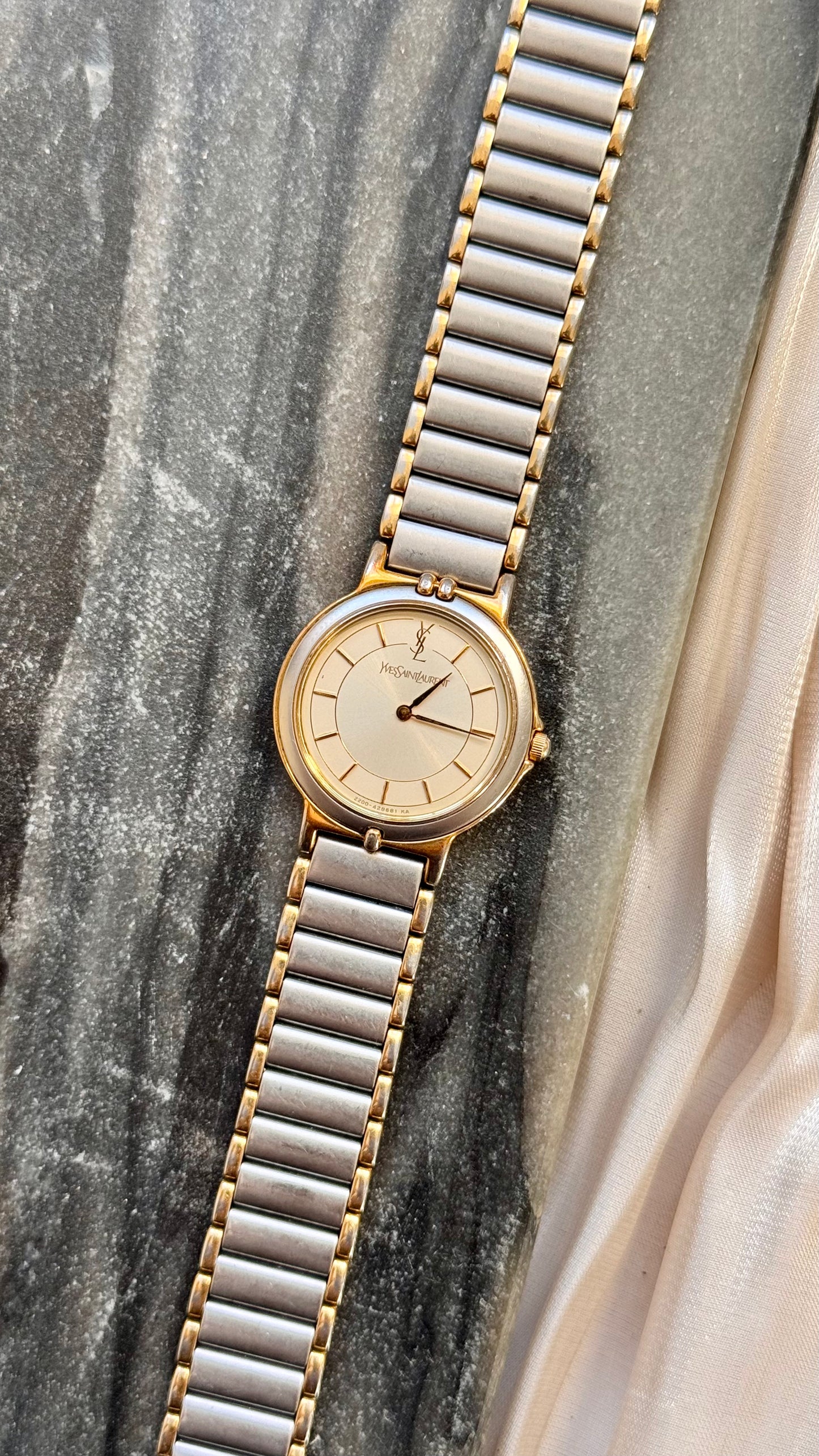 Yves Saint Laurent vintage watch (YSL) 1990s