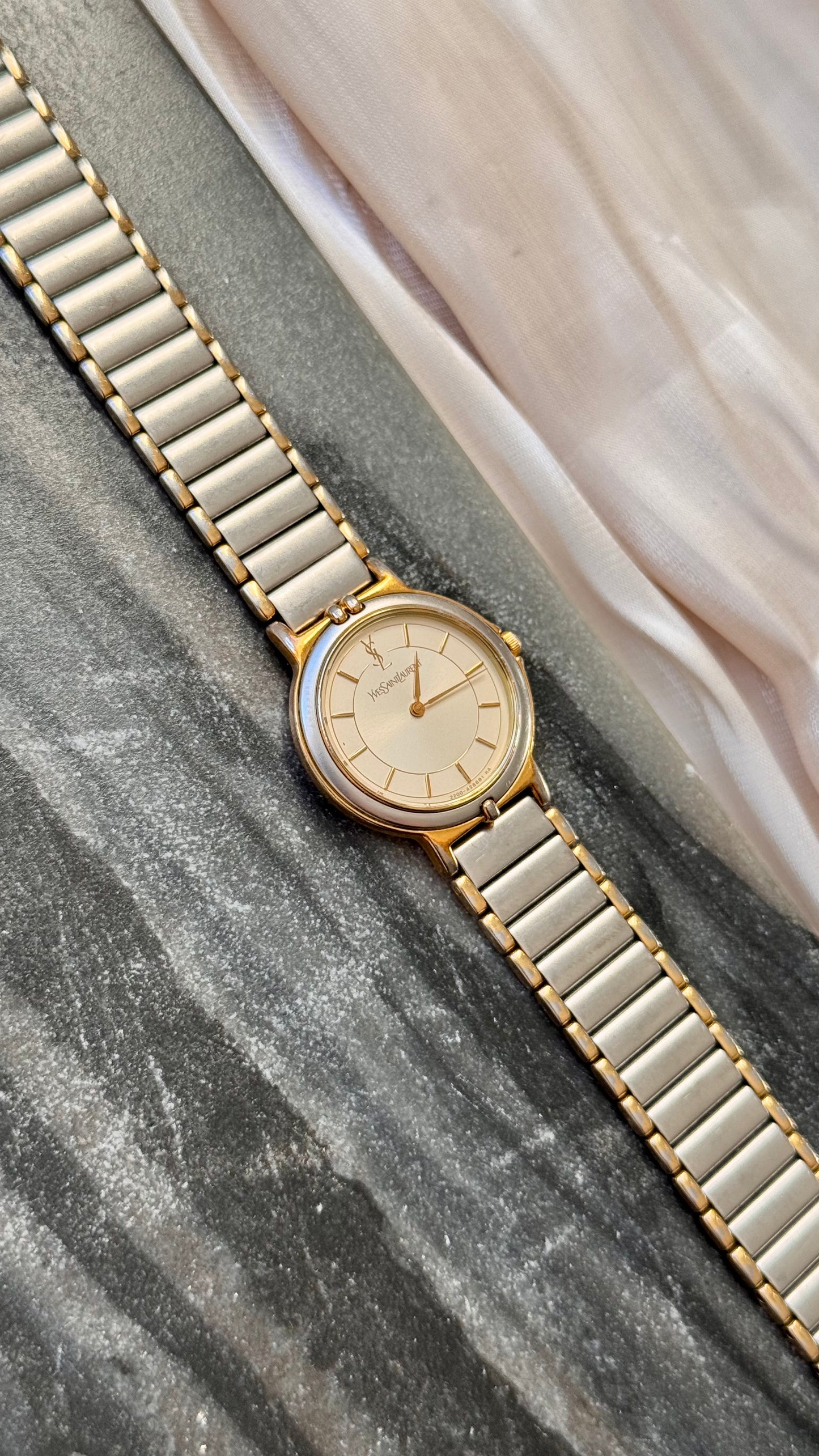 Yves Saint Laurent vintage watch (YSL) 1990s
