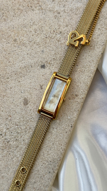 Pinky&Dianne vintage tank watch