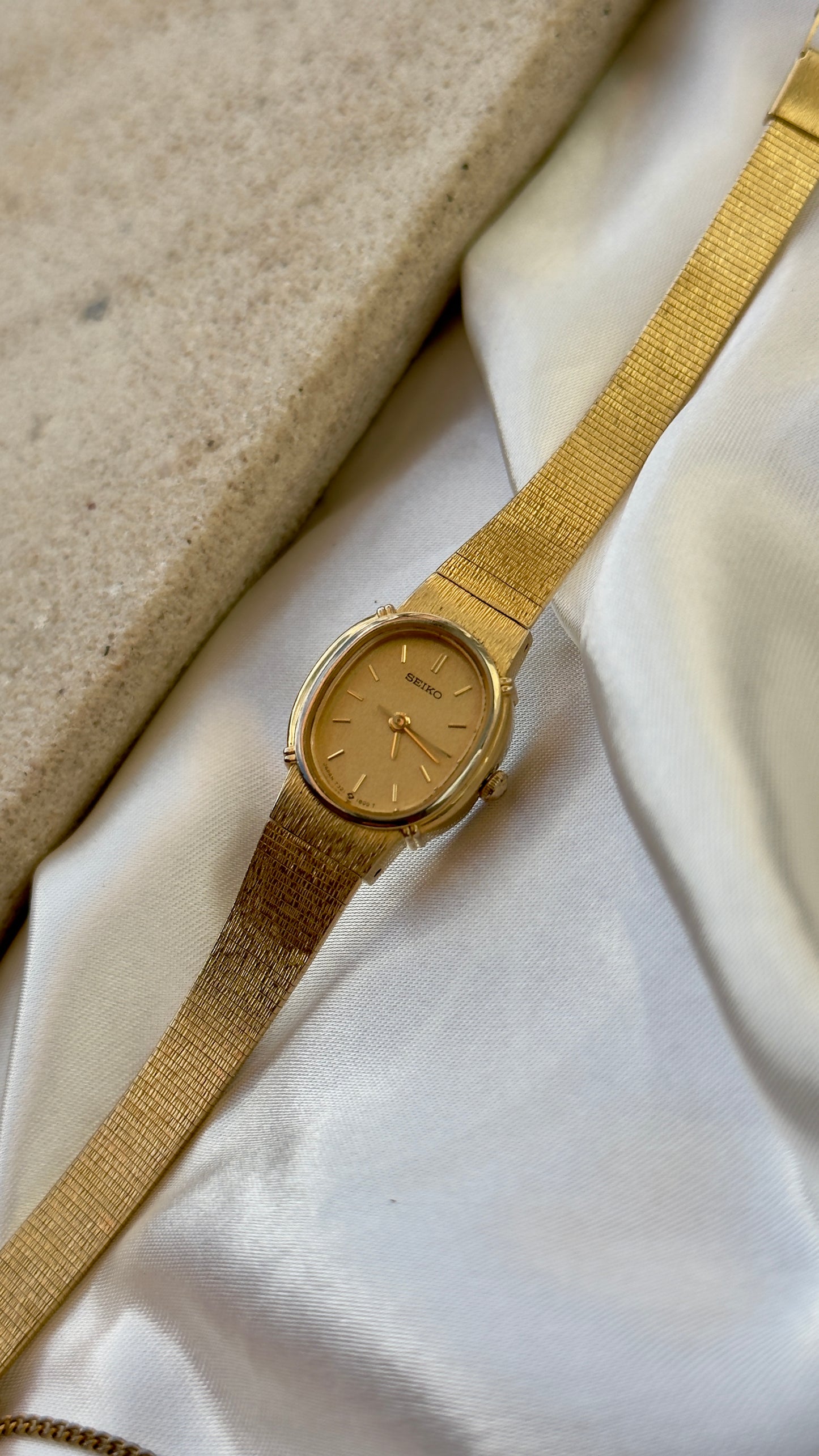 Super Rare Find Vintage Seiko Watch 1988 - 18k Gold Plated