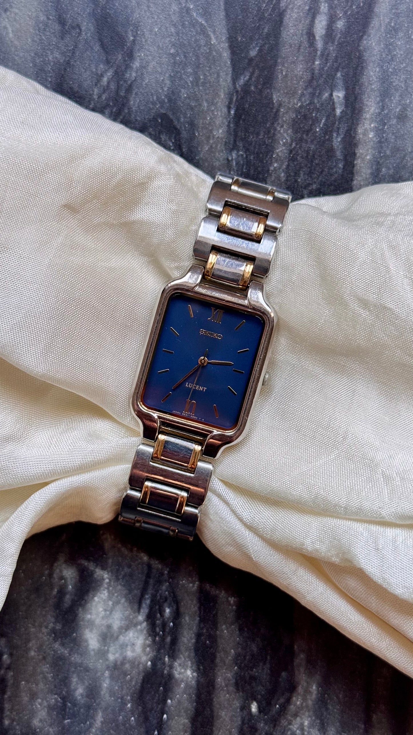 1993 Vintage Seiko Lucent Watch