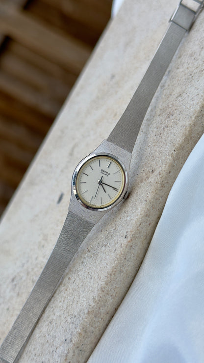 Seiko Vintage Watches Oval Dial