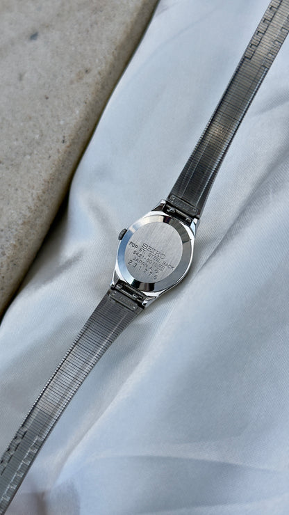 Seiko Vintage Watches Oval Dial
