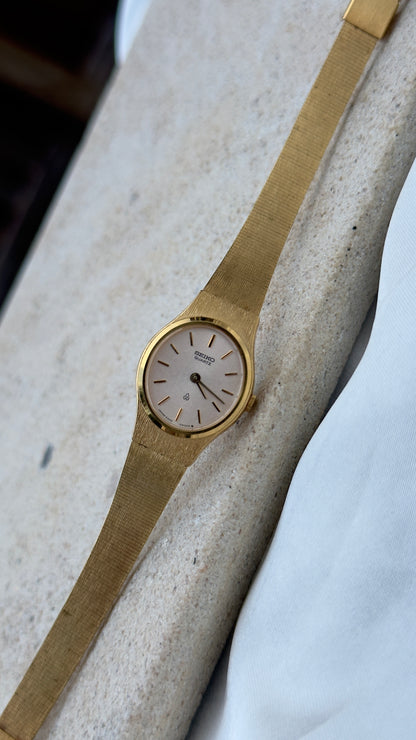 Seiko Vintage Watches Oval Dial