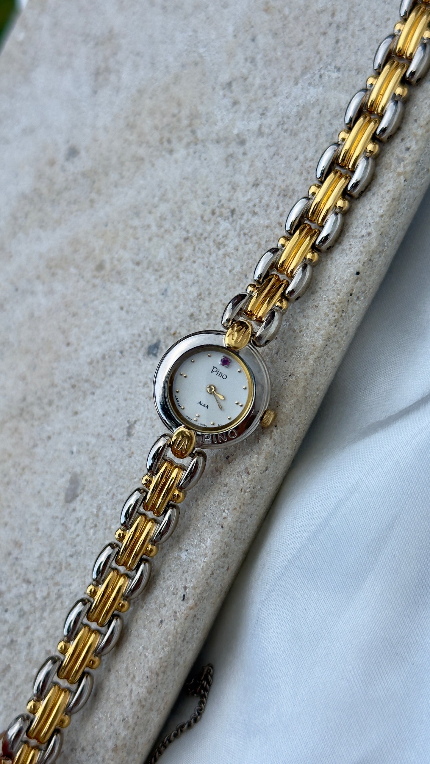 Near Mint Seiko Alba Pino Vintage Watch 1999