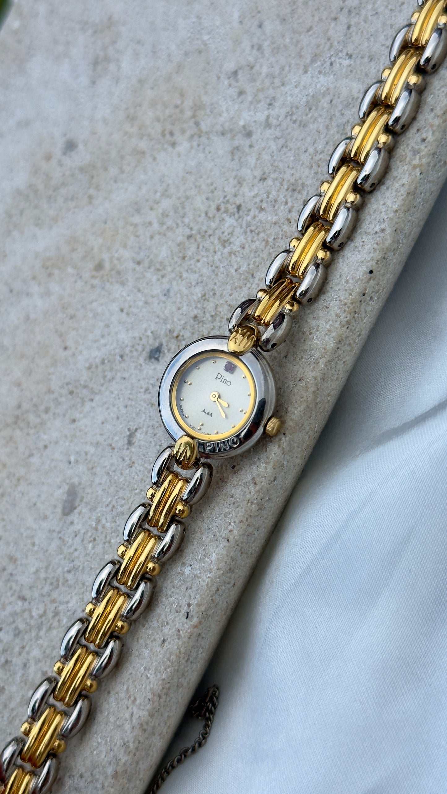 Near Mint Seiko Alba Pino Vintage Watch 1999