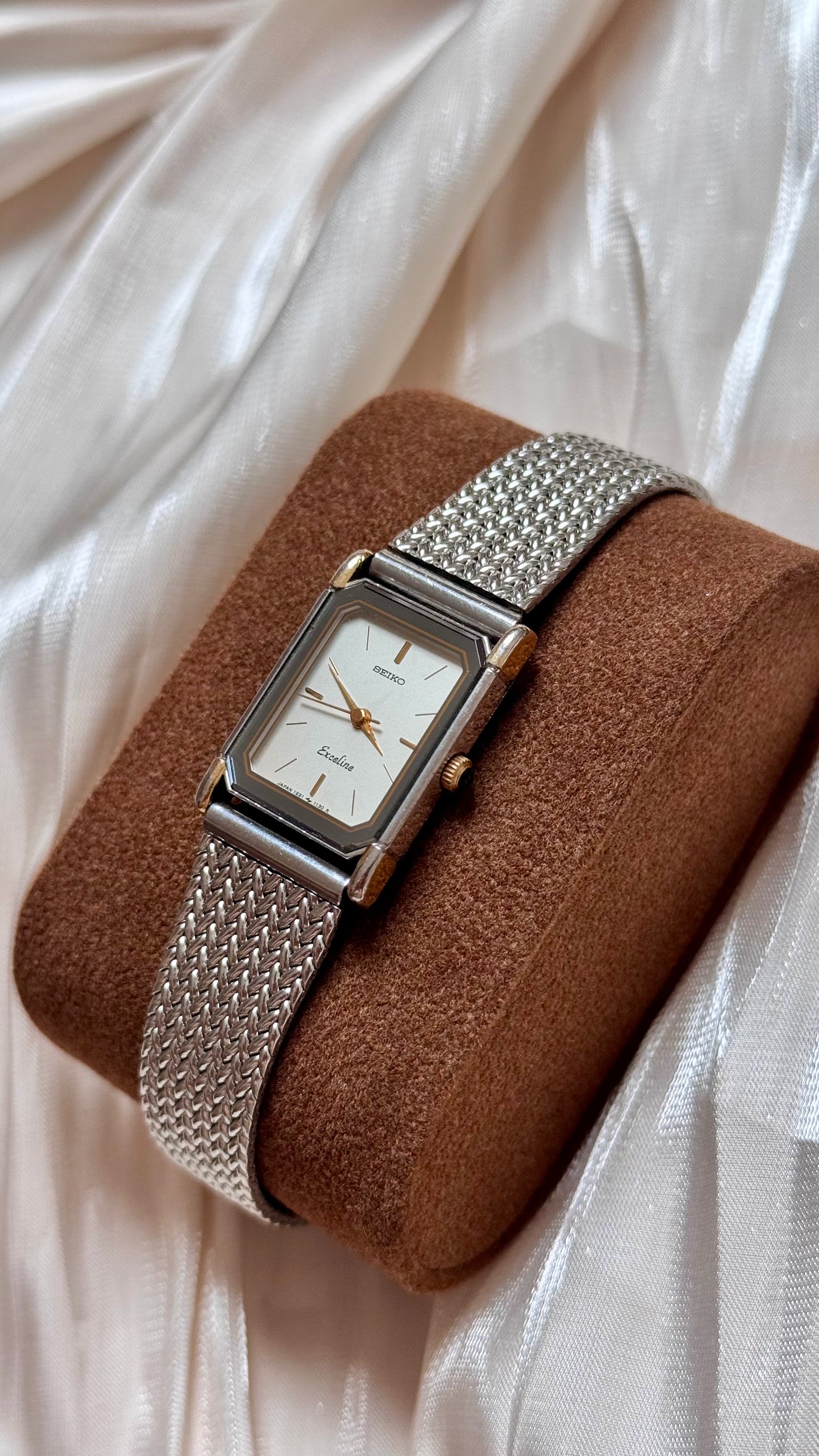 1996 Vintage Seiko Exceline Tank Watch