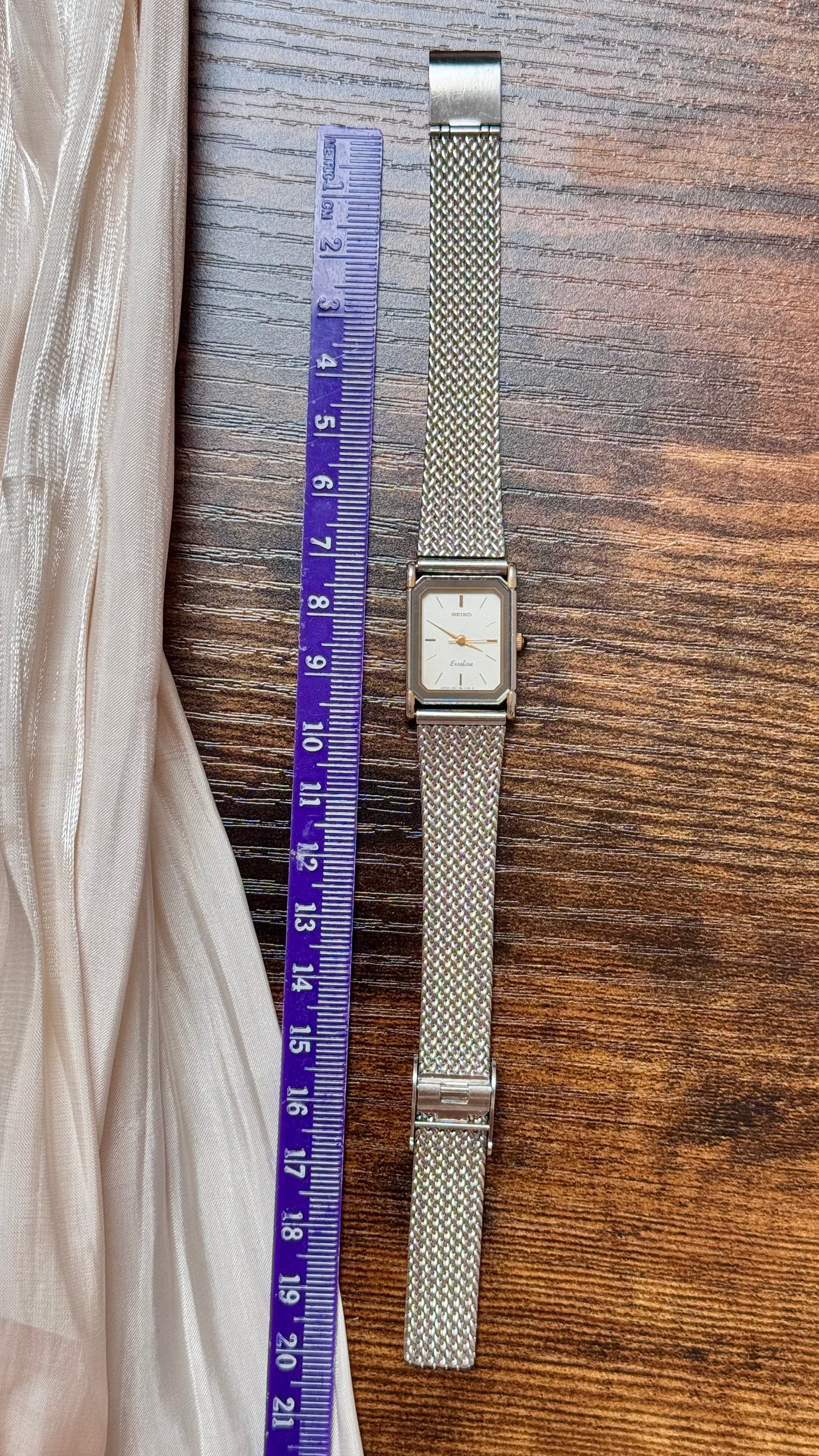 1996 Vintage Seiko Exceline Tank Watch