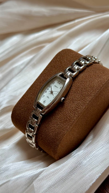 Seiko Alba vintage watch 1990s