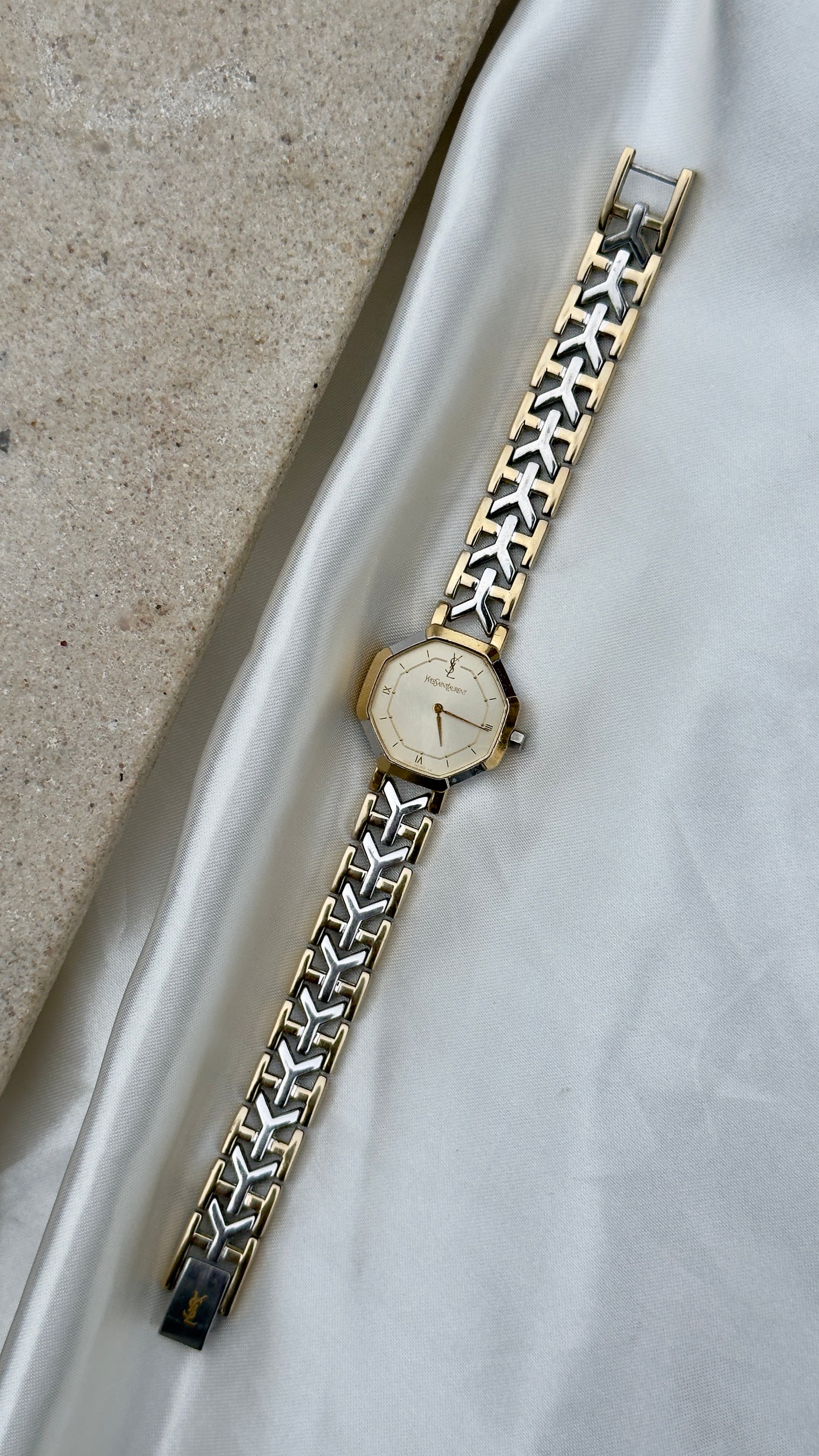 Classic Yves Saint Laurent vintage watch (YSL) 1990 - near mint