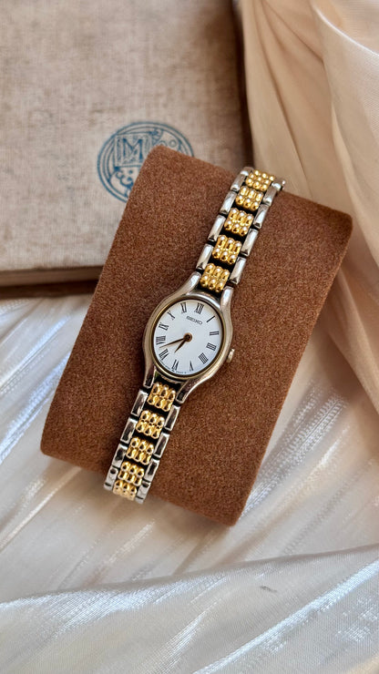 2000 Vintage Seiko Watch - Oval Dial