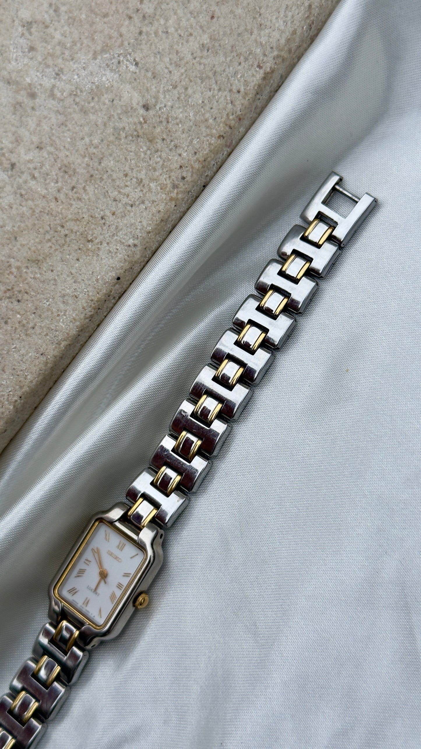 Near Mint Seiko Lucent Vintage Watch 1993