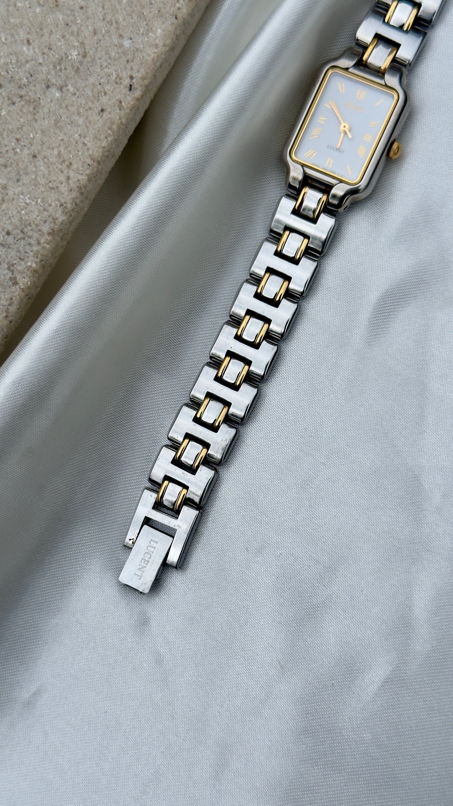 Near Mint Seiko Lucent Vintage Watch 1993