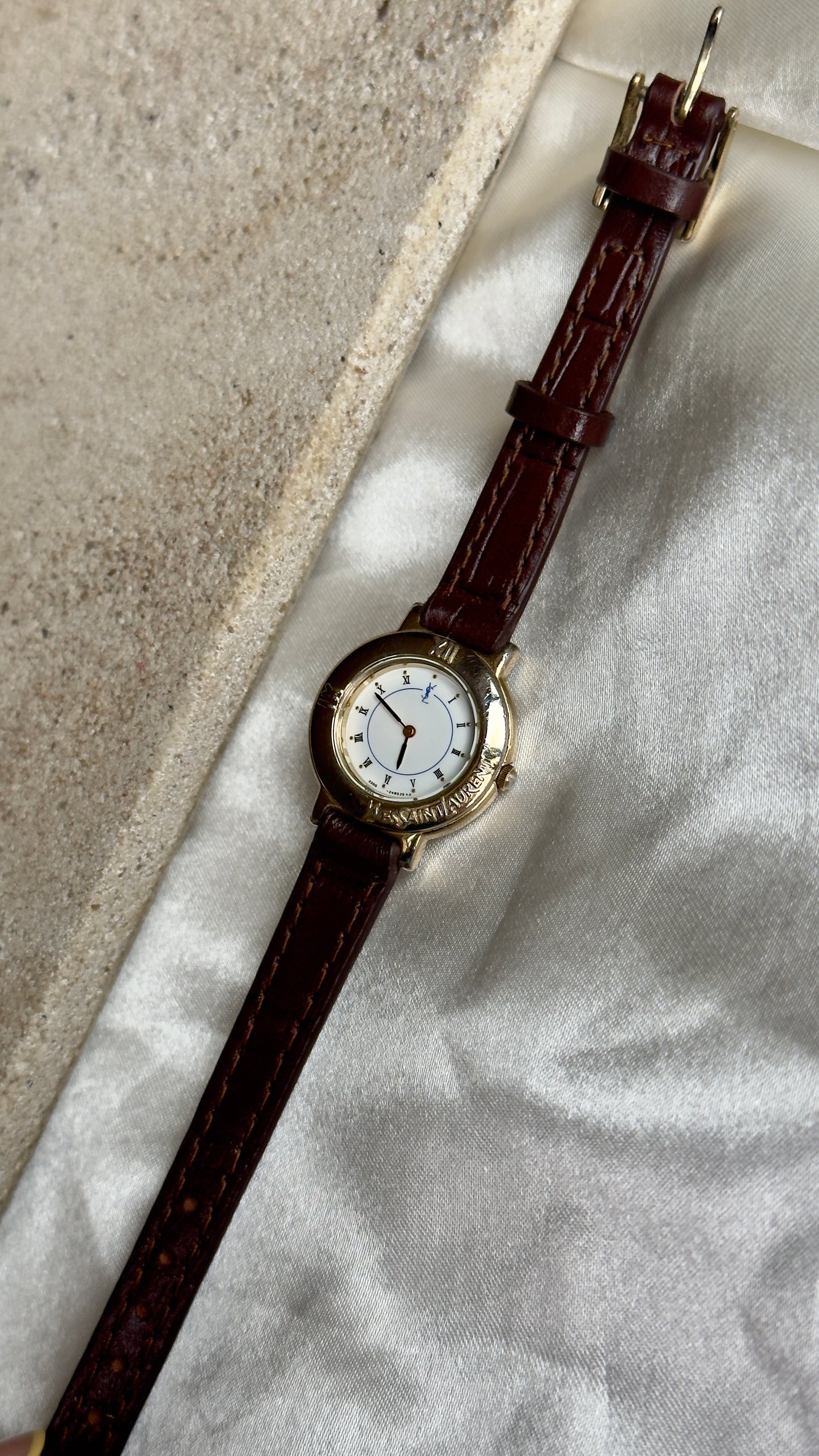Yves Saint Laurent vintage watch (YSL) 1990 - Bespoke genuine leathe