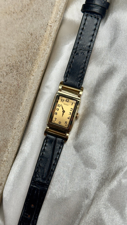 Super Rare Vintage Seiko Tank Watch 1995