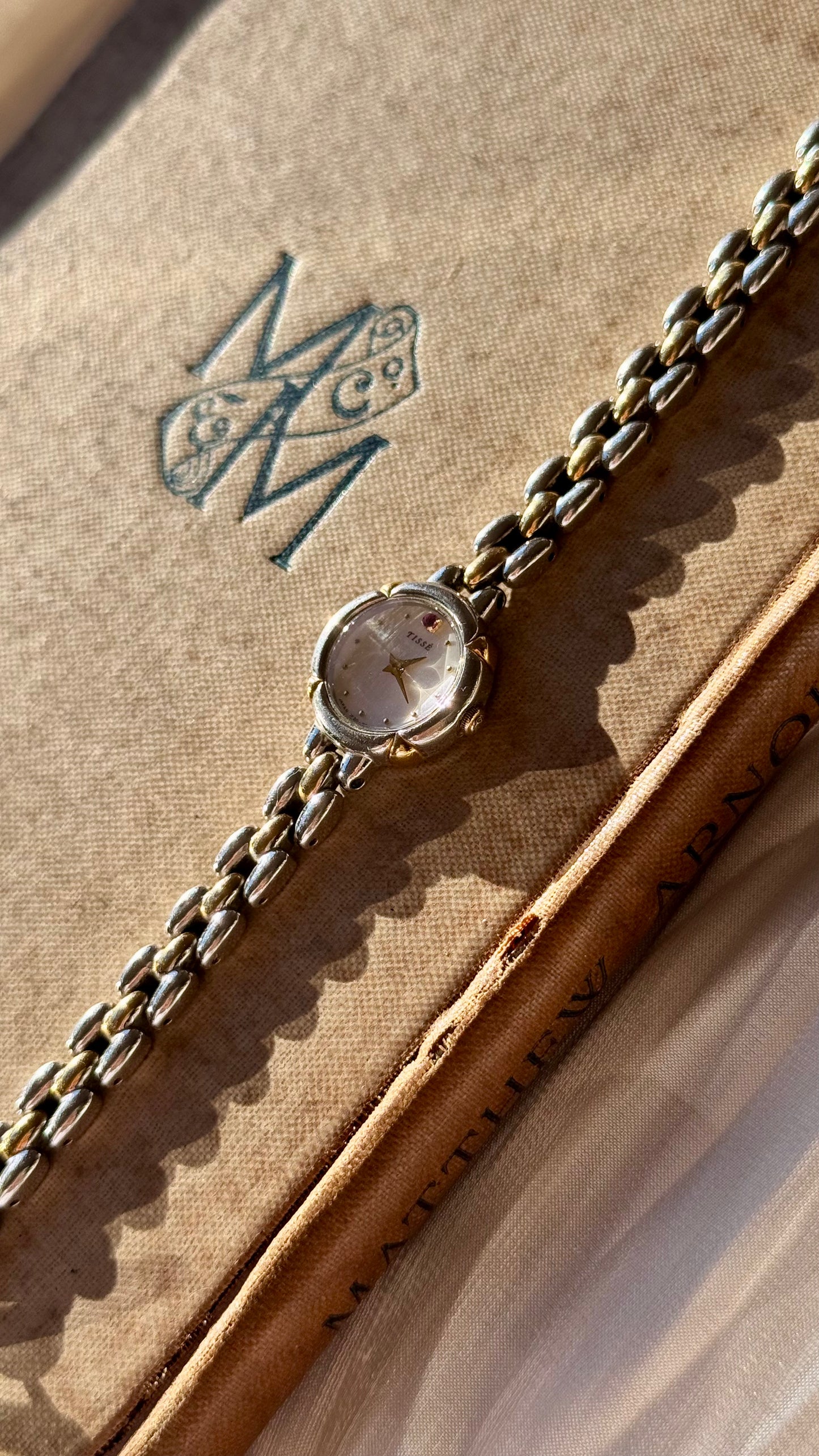 1990s Vintage Seiko Tissé Watch - Ruby index