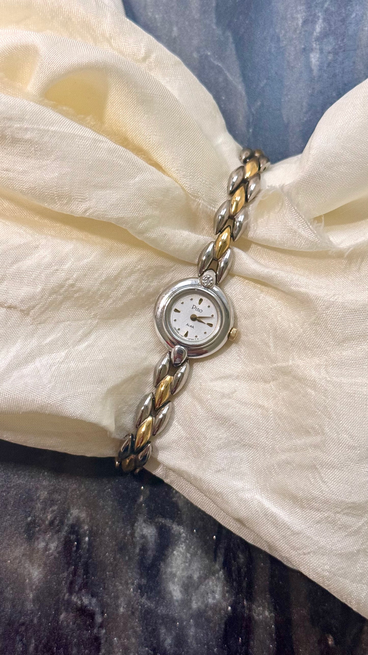 Dainty Watch Collection 1990s