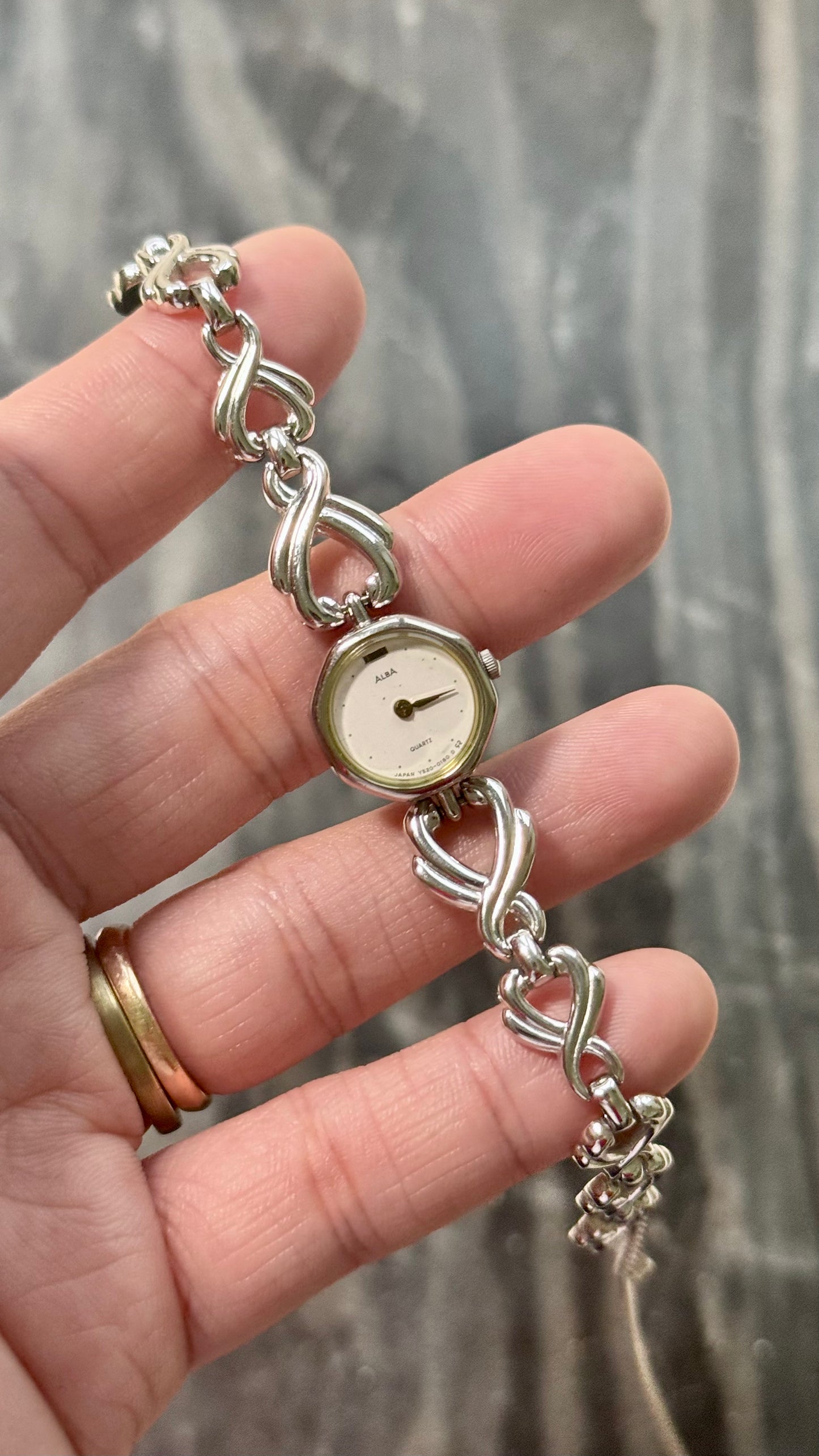 Dainty Watch Collection 1990s