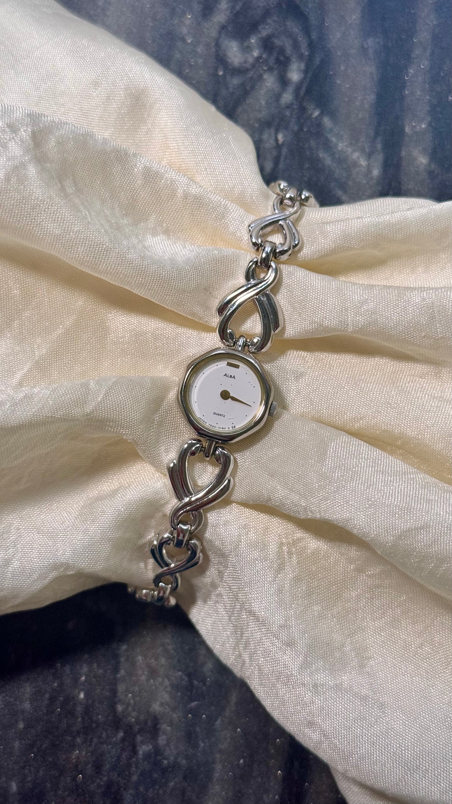 Dainty Watch Collection 1990s