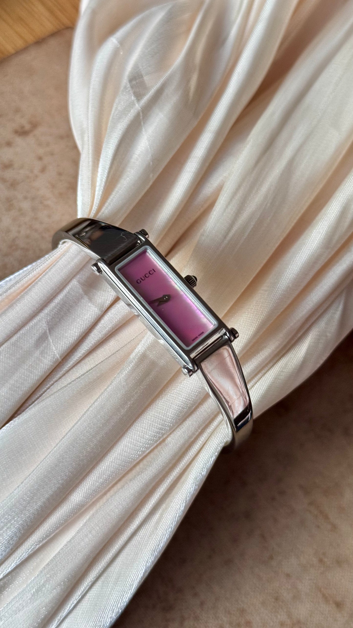 Gucci 1500L vintage watch - Pink pearl dial