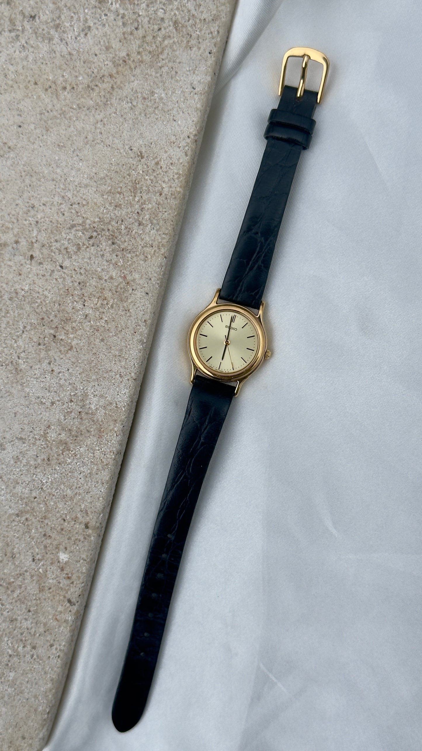 Vintage Seiko Women's Watch 1991 - Gold Plated, original leather