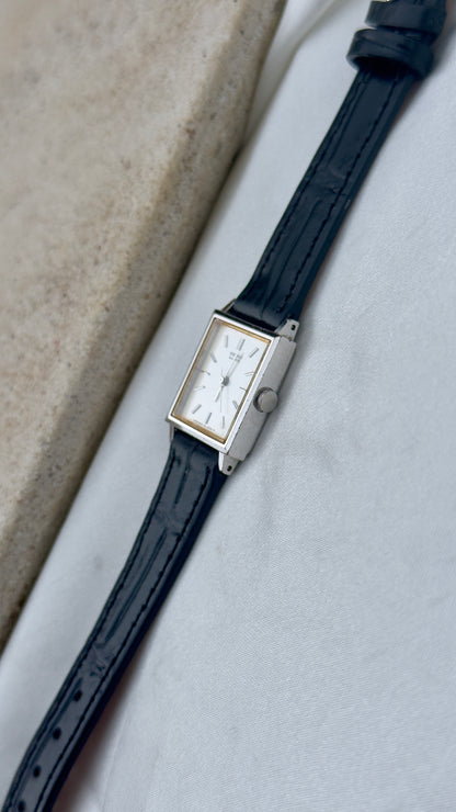 Vintage Seiko Women's Watch 1985 - genuine leather