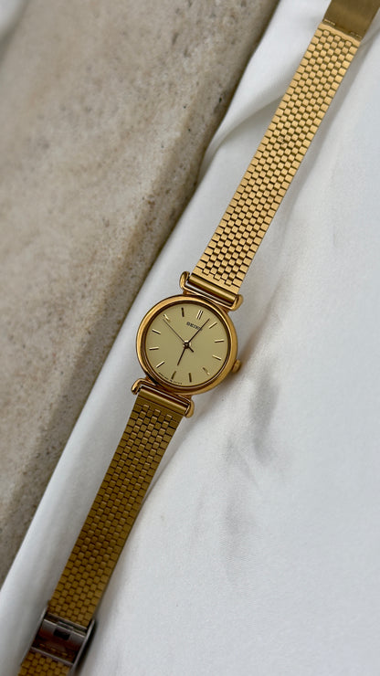 Mint Conditiion Seiko Mesh Bracelet Vintage Watch 1996 - Champagne Dial