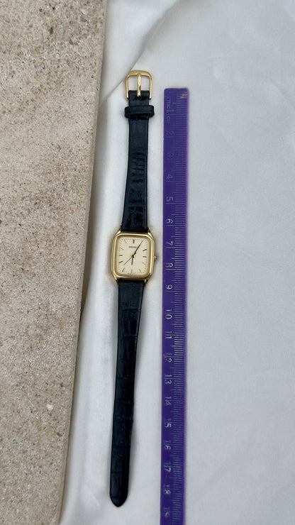 Vintage Seiko Women's Watch 2002 - original leather