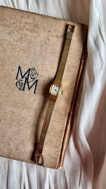 Super Rare 1970s Citizen Manual vintage watch - gold plated