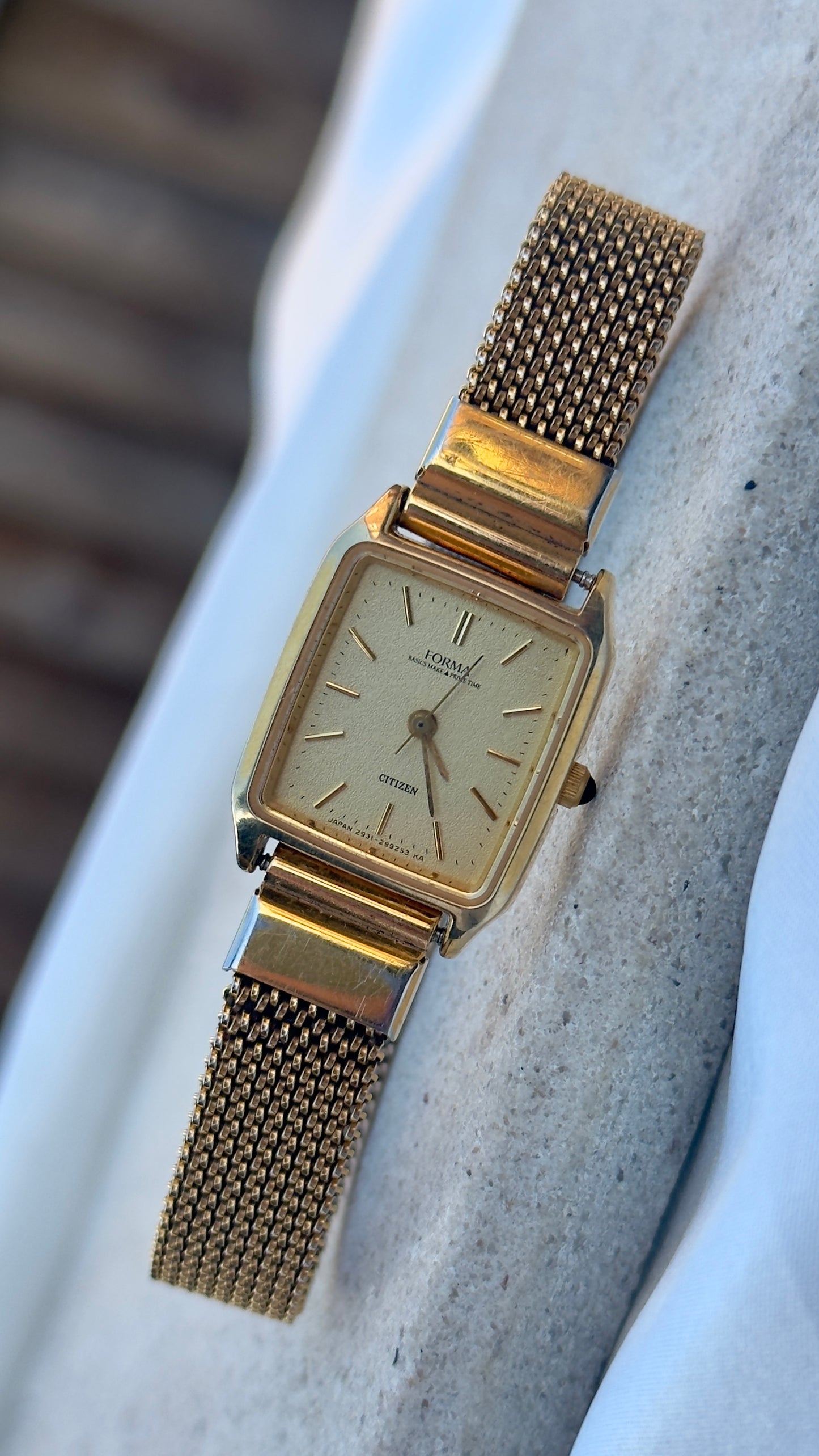 Citizen Forma Vintage Tank Watch 1987 - Gold plated, stretch band