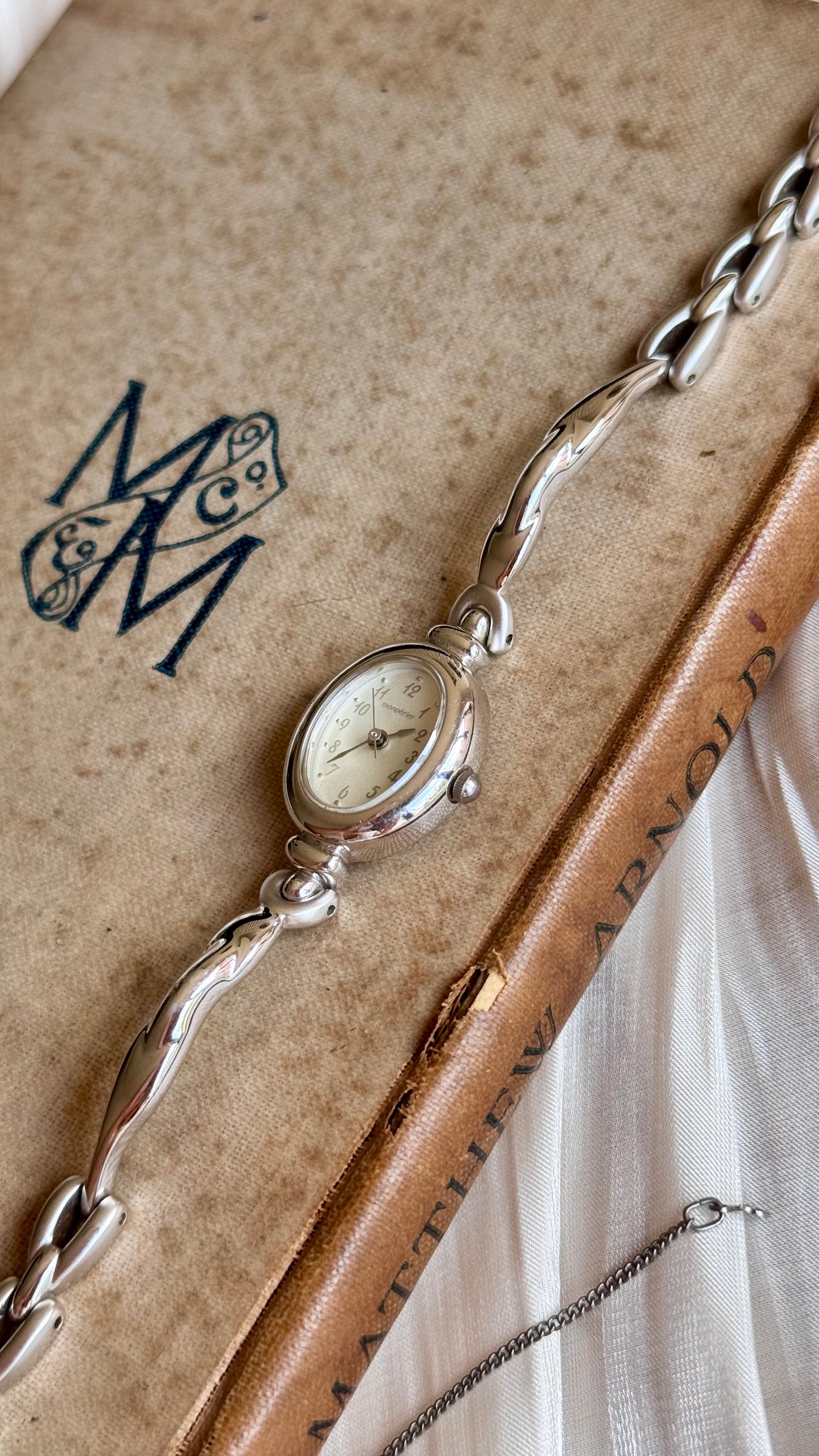 Monpérier - Ricoh Vintage Watch 1990s