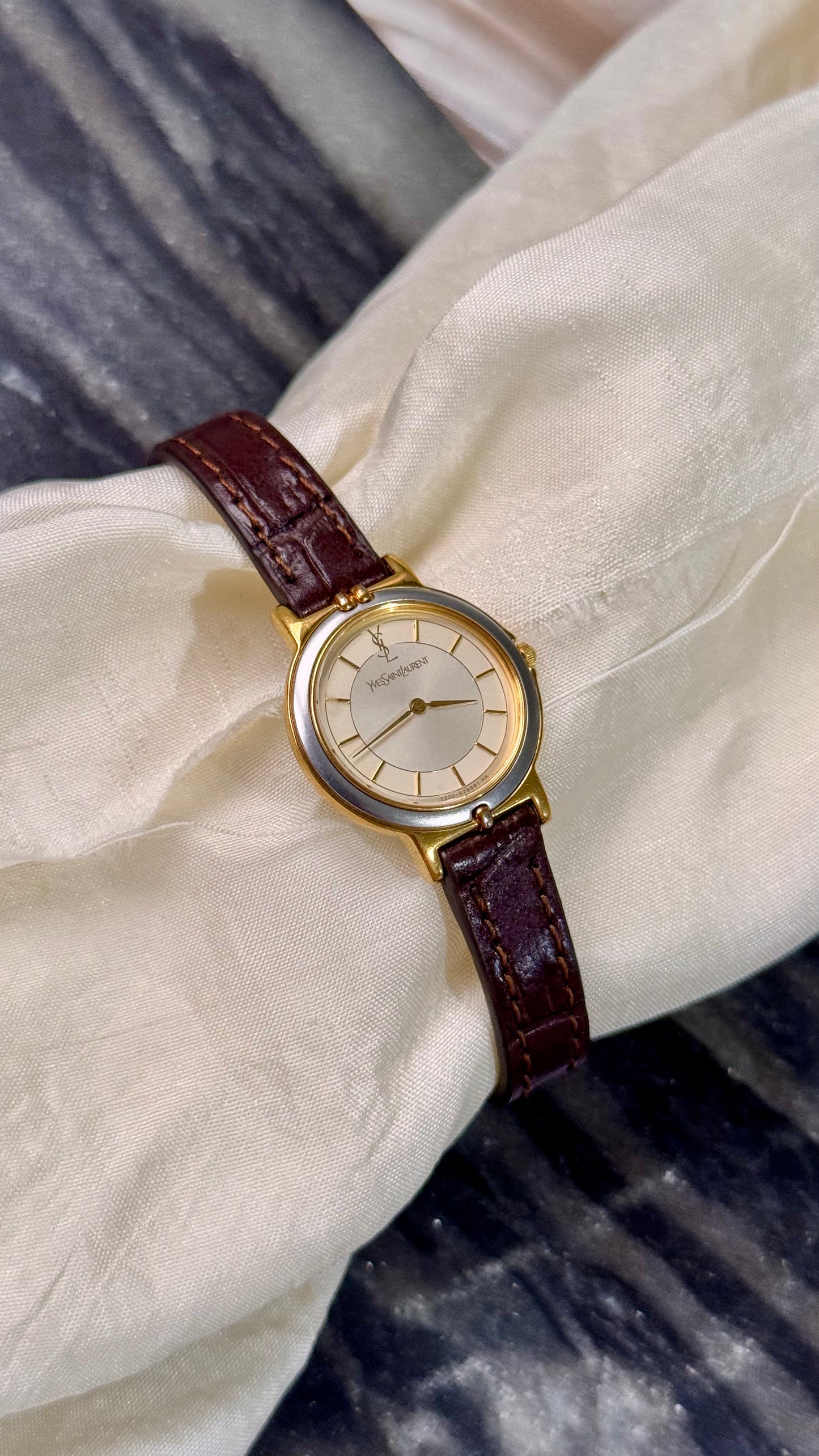 Yves Saint Laurent vintage watch (YSL) 1990s - Bespoke genuine leather