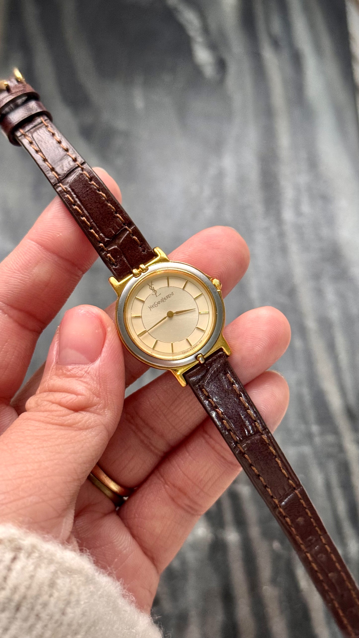 Yves Saint Laurent vintage watch (YSL) 1990s - Bespoke genuine leather