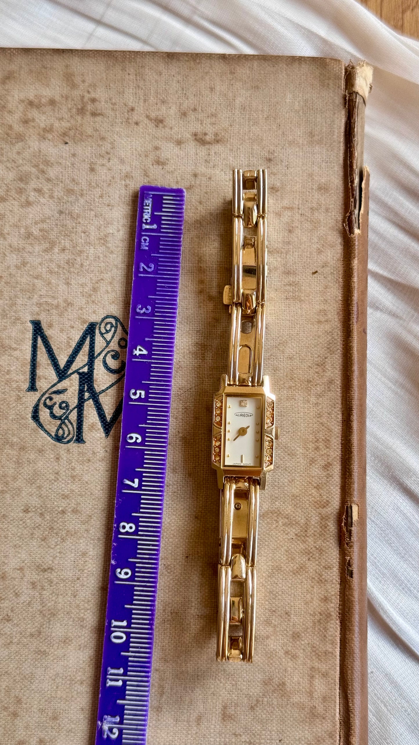 Aureole Vintage Watch - Gold Plated