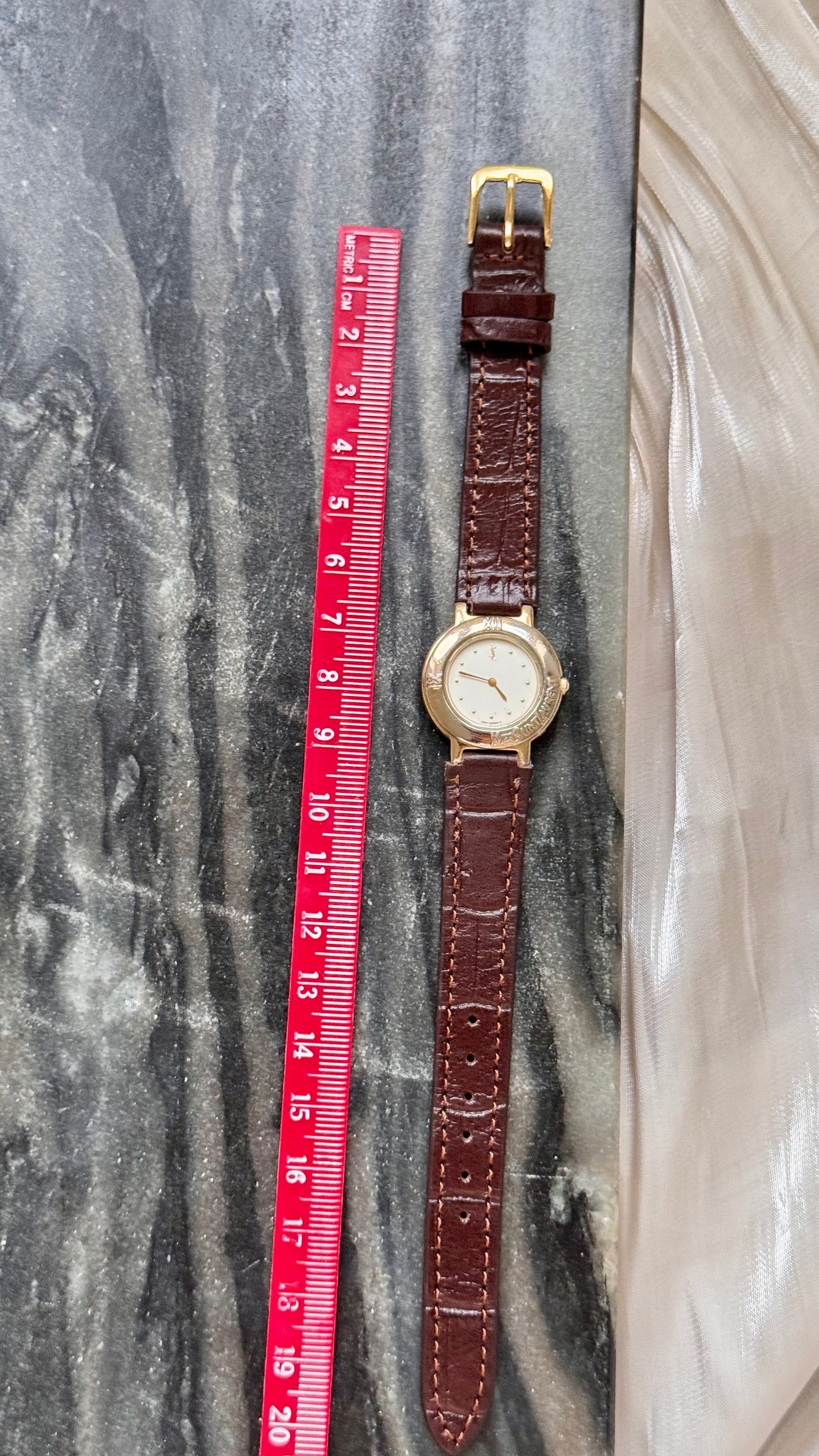 Yves Saint Laurent vintage watch (YSL) 1990s - Bespoke genuine leather