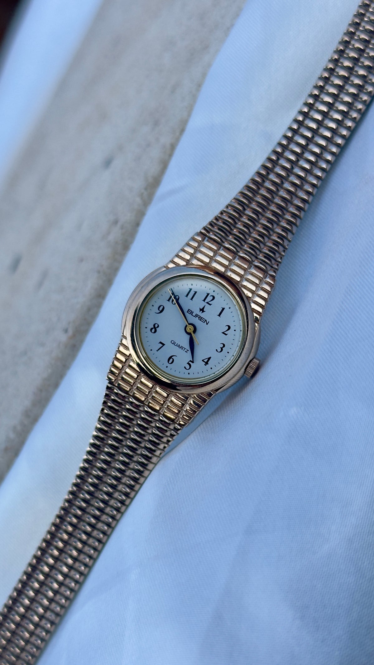 Buren Vintage Watch 1990s - Champagne gold plated