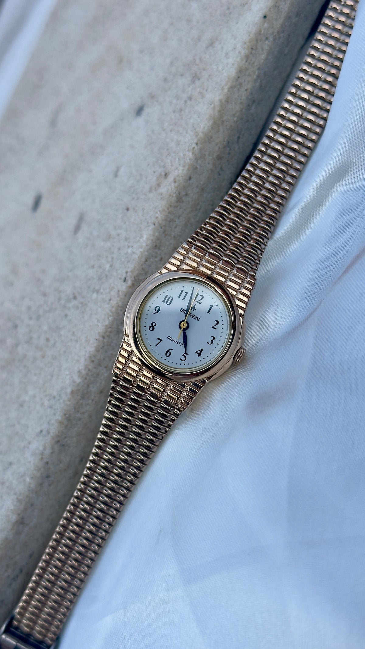 Buren Vintage Watch 1990s - Champagne gold plated