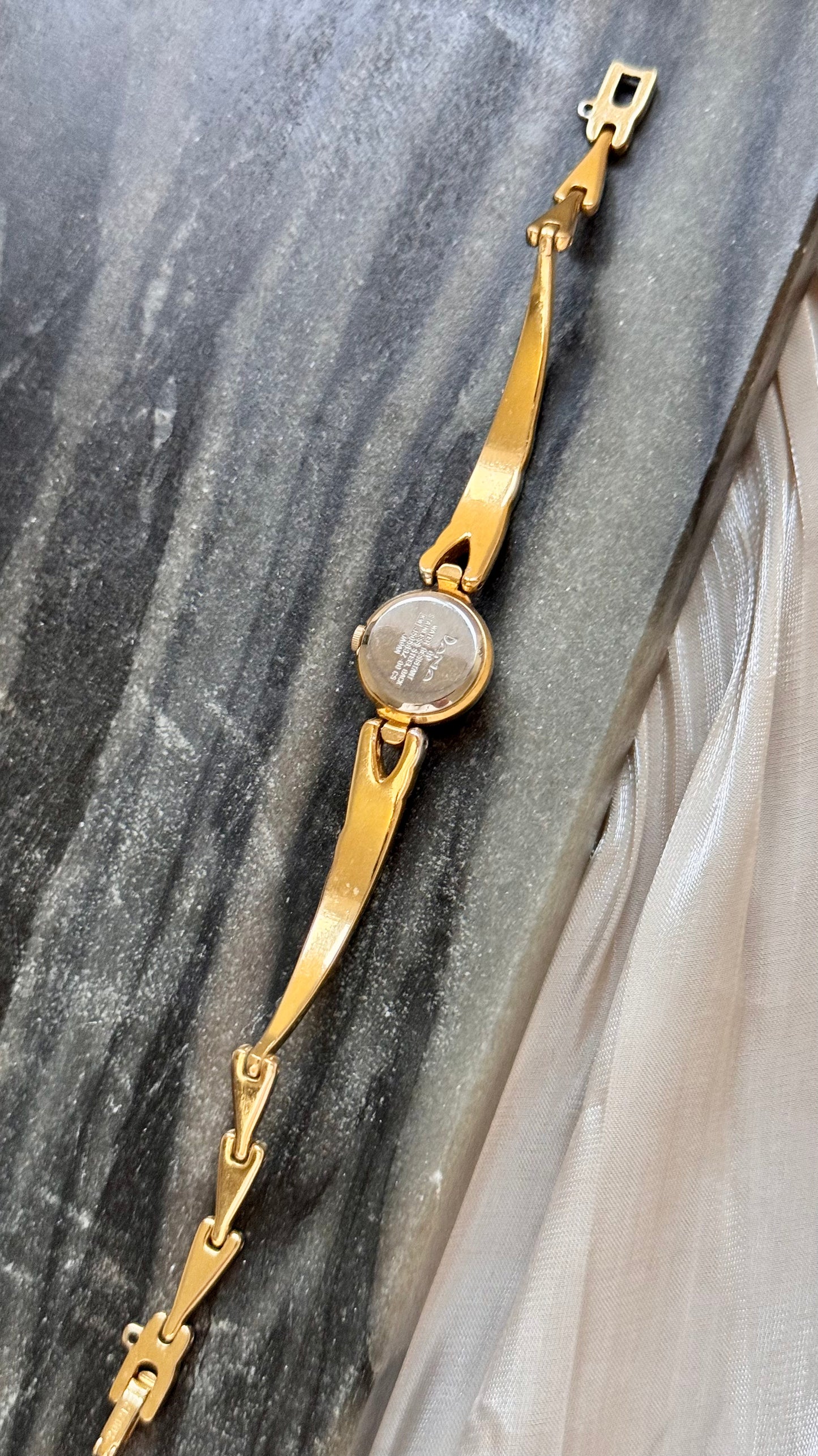 Dana ORIENT Vintage Watch 1990s - Diamonds and Rubies