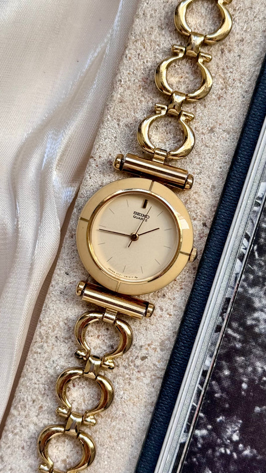 Seiko vintage watch 1994 -  enameled case
