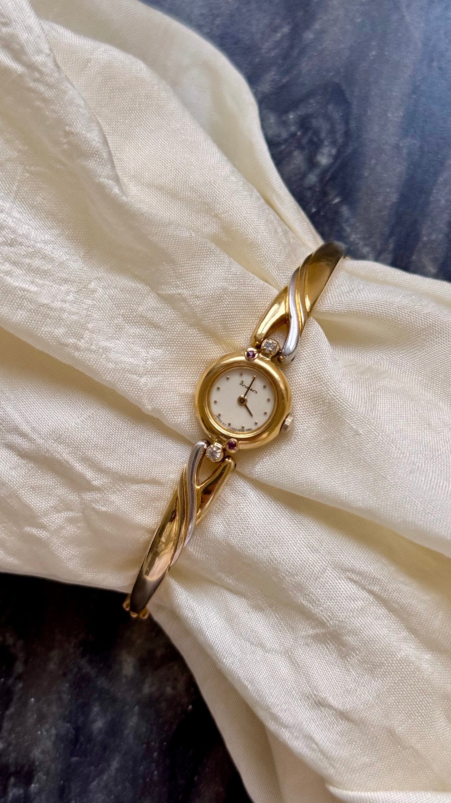 Dana ORIENT Vintage Watch 1990s - Diamonds and Rubies