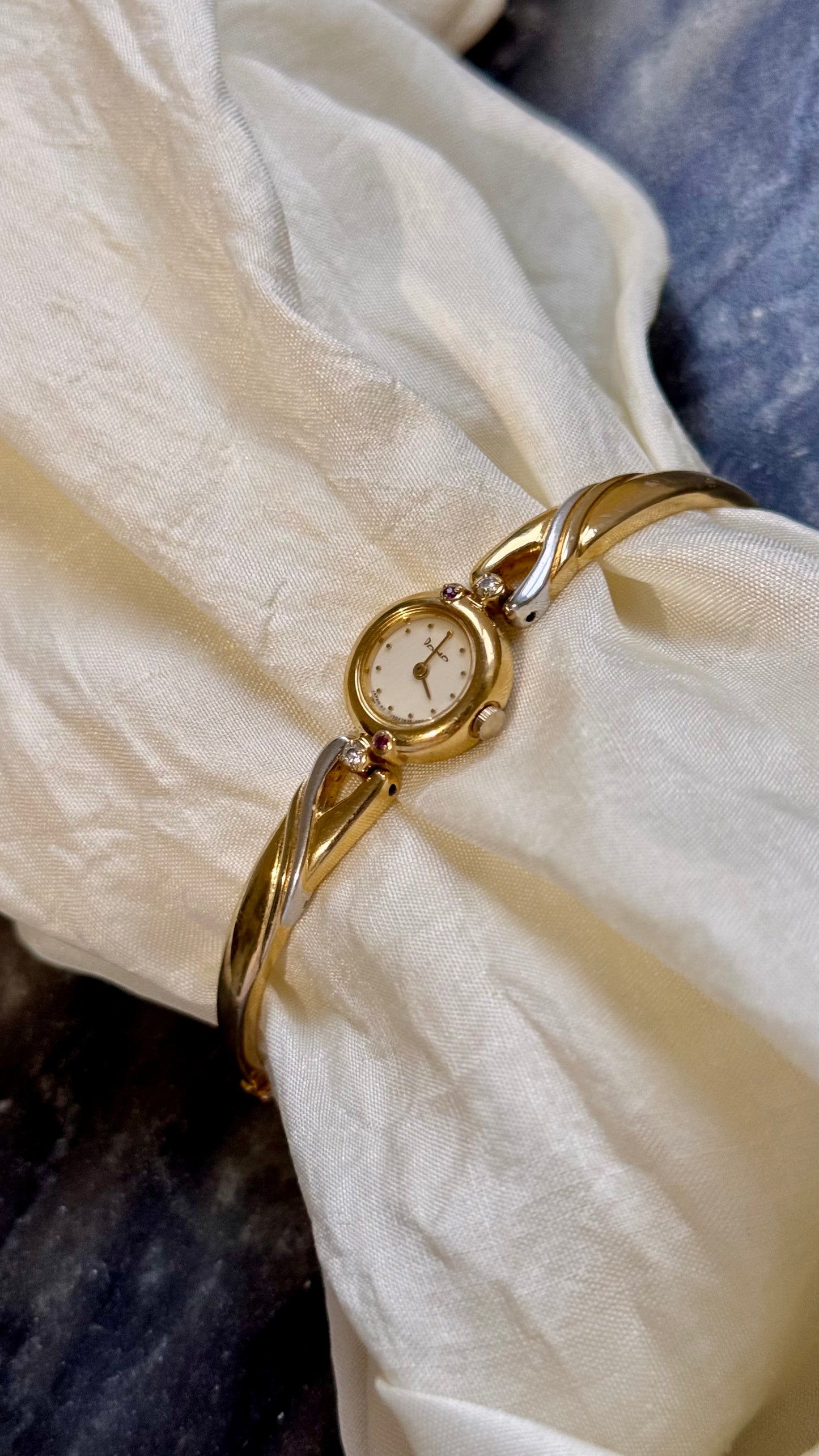 Dana ORIENT Vintage Watch 1990s - Diamonds and Rubies