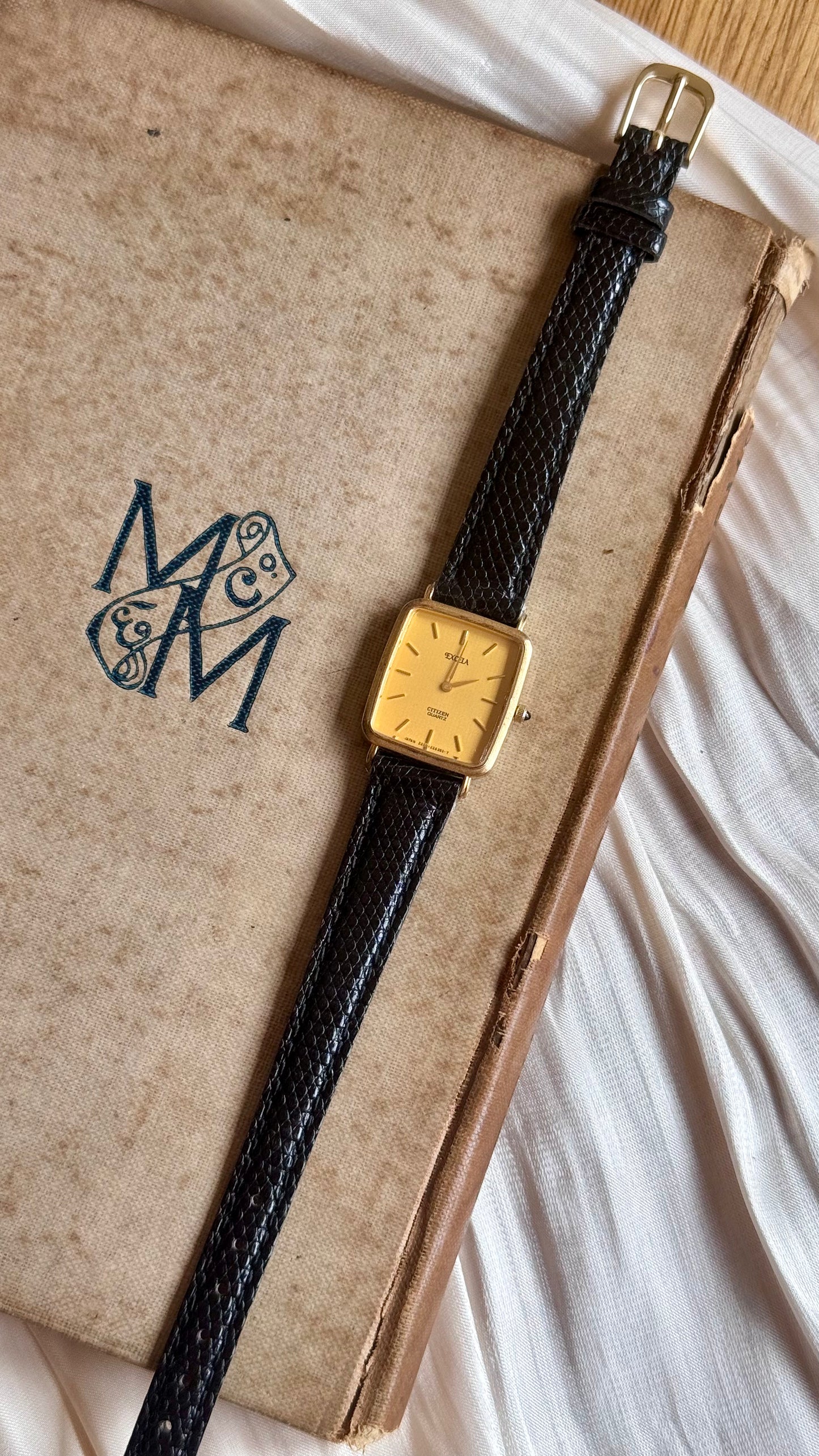 Ultra Slim Citizen Excela vintage watch 1983