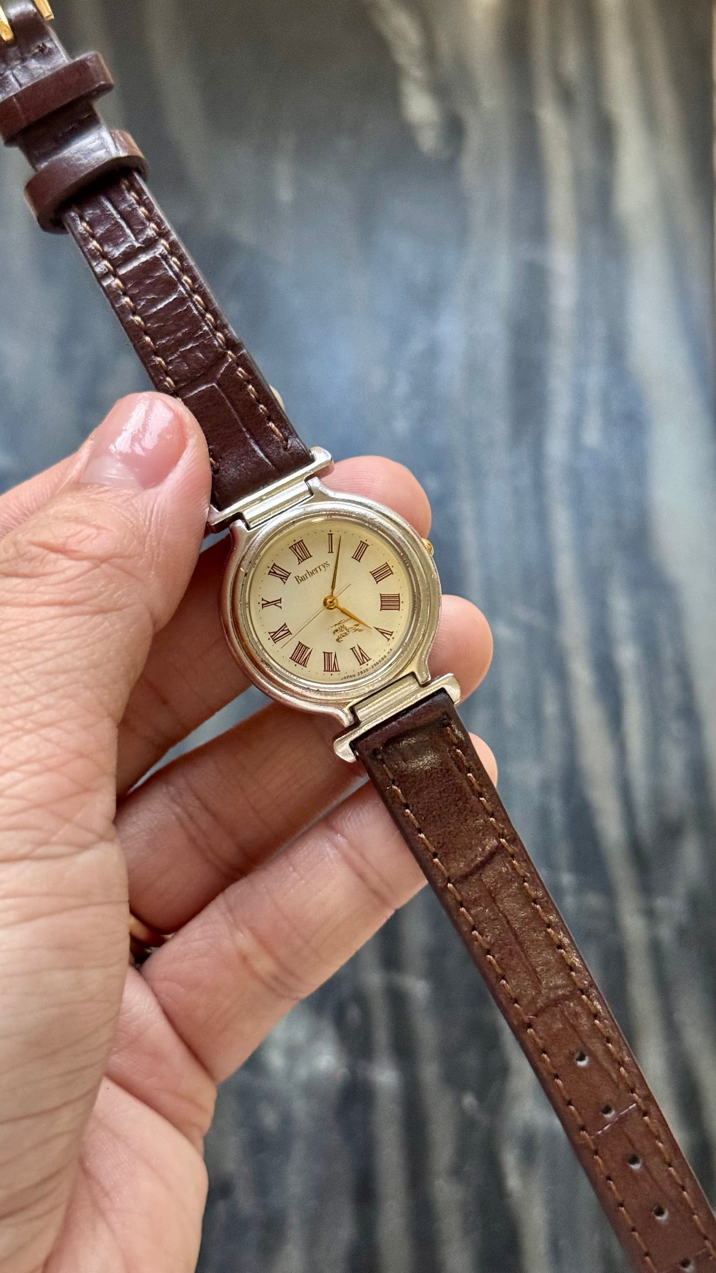 Burberrys Vintage Watch 1980s - Bespoke genuine leather