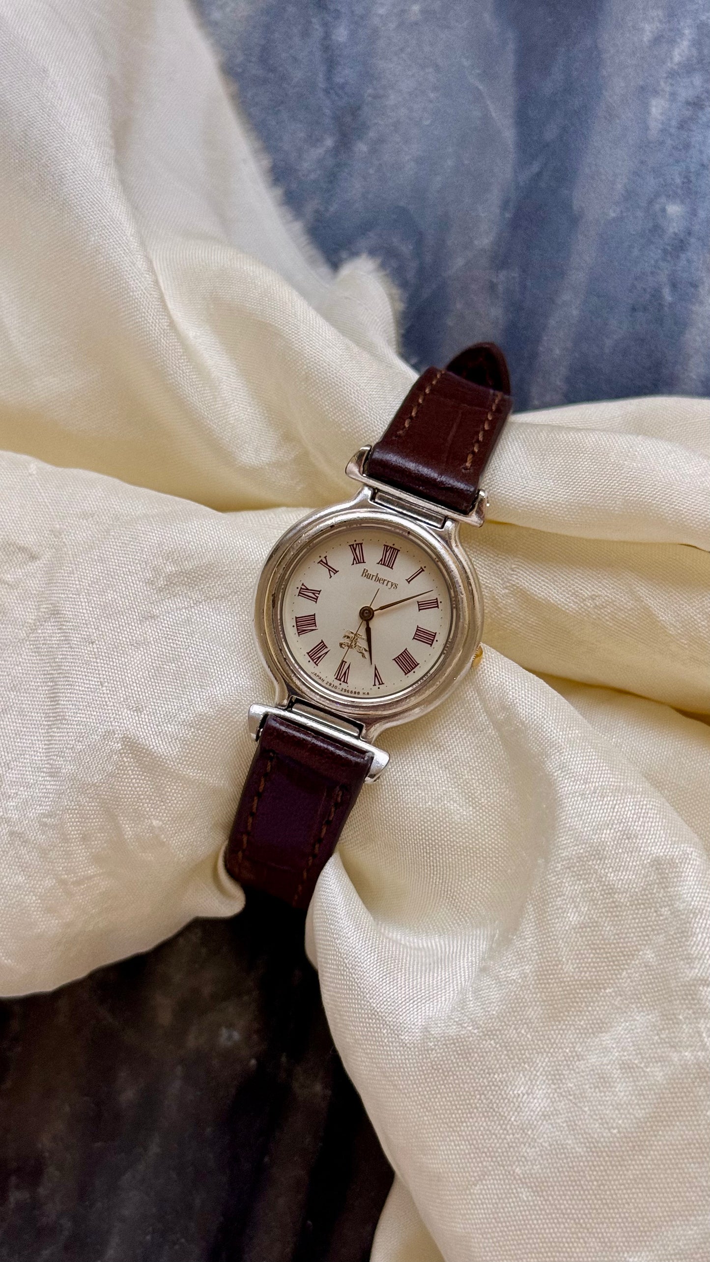 Burberrys Vintage Watch 1980s - Bespoke genuine leather