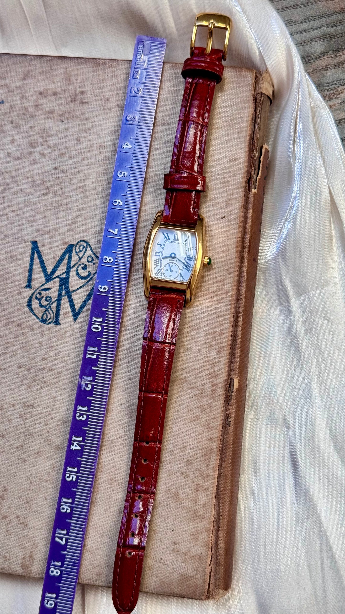 Vintage Noevir Watch