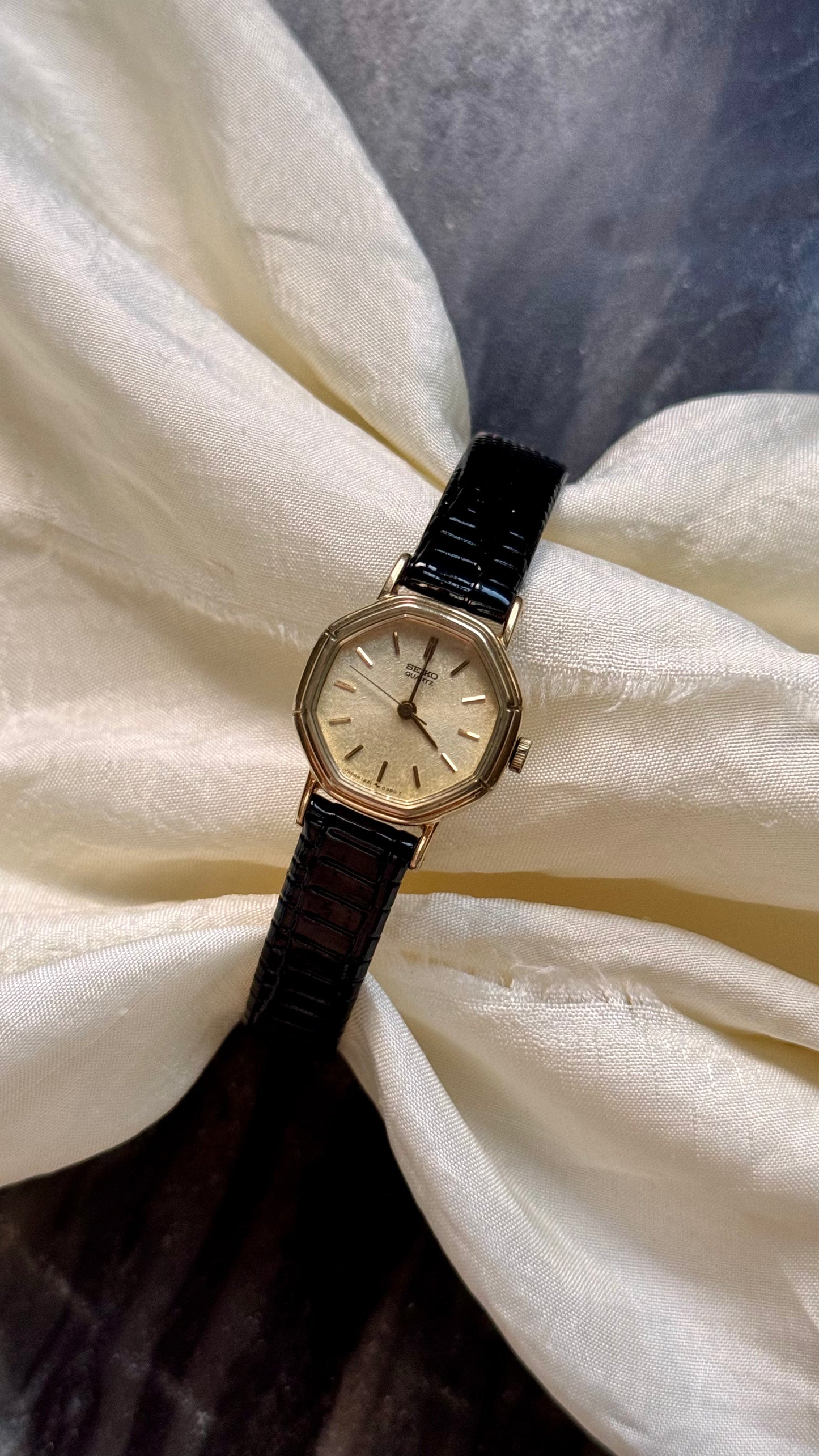 Super Rare Seiko vintage watch 1983 - Gold Plated