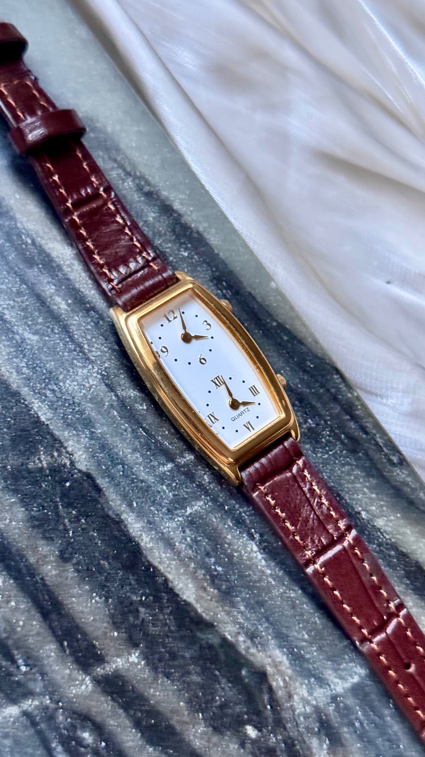 Vintage Seiko Dual Time Watch - New bespoke strap