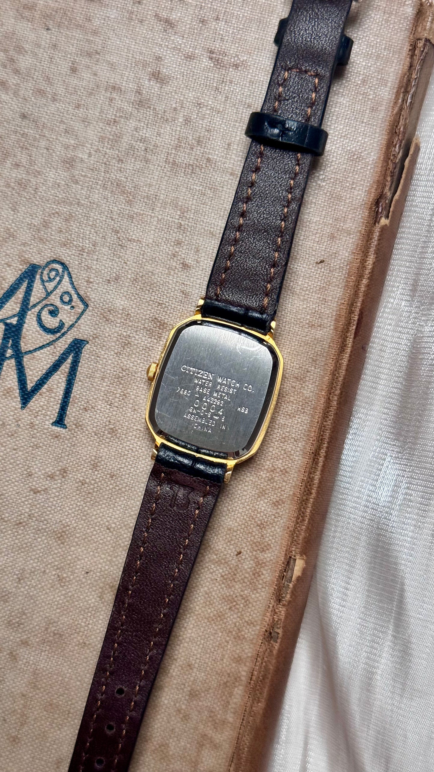 Vintage Citizen Watch 1990s